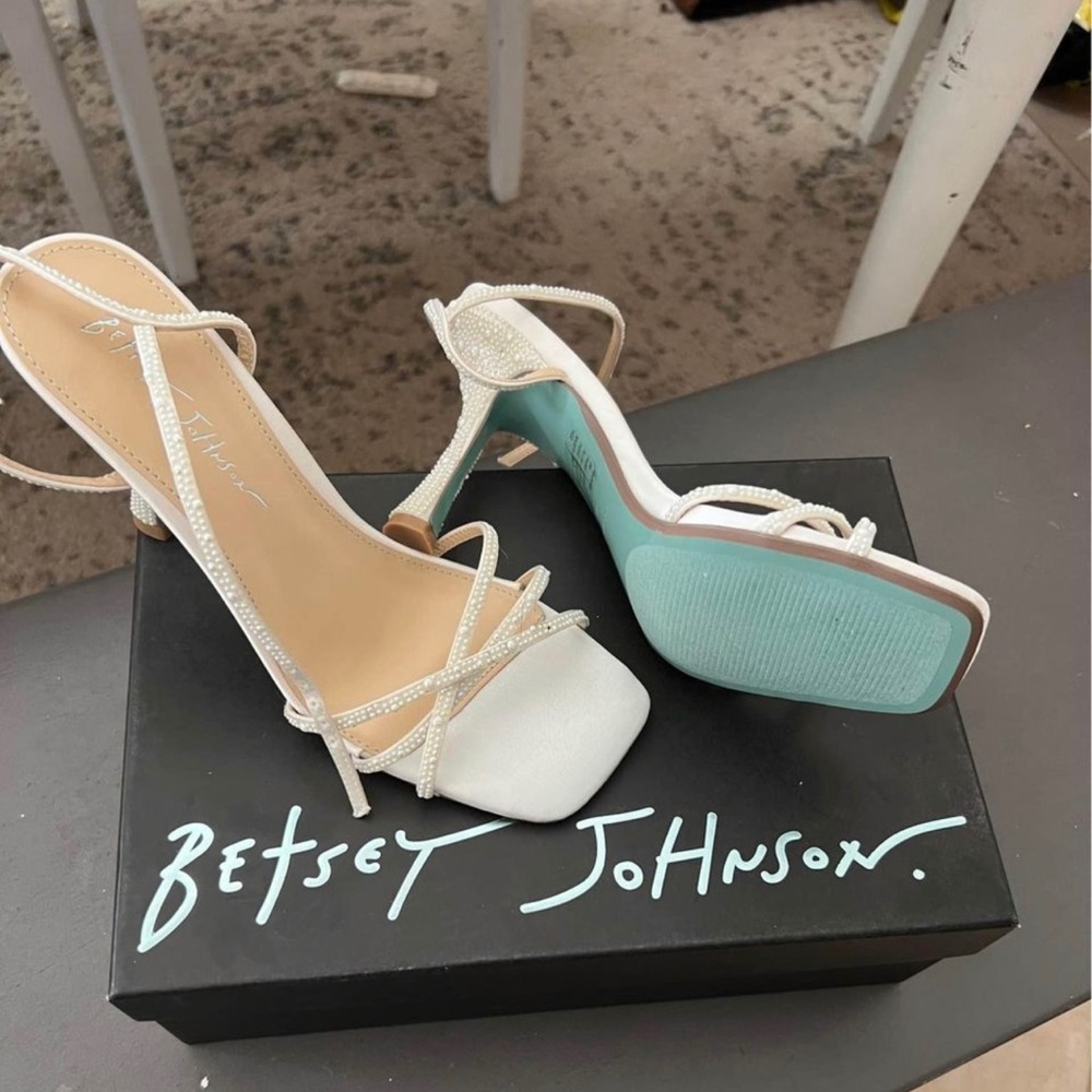 🩵Blue By Betsey Sandals